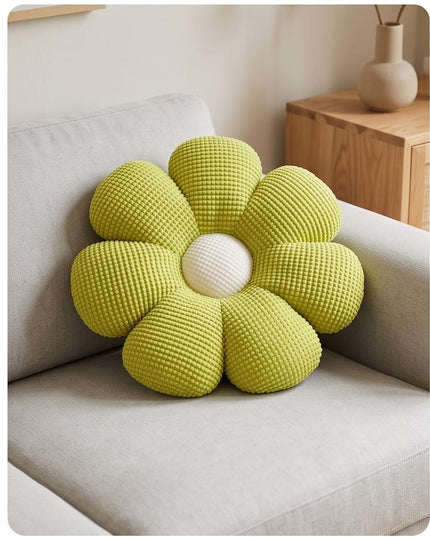 Daisy Pillow-Plush