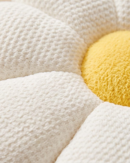 Daisy Pillow-Plush