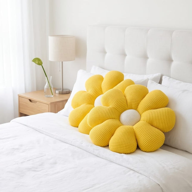 Daisy Pillow-Plush