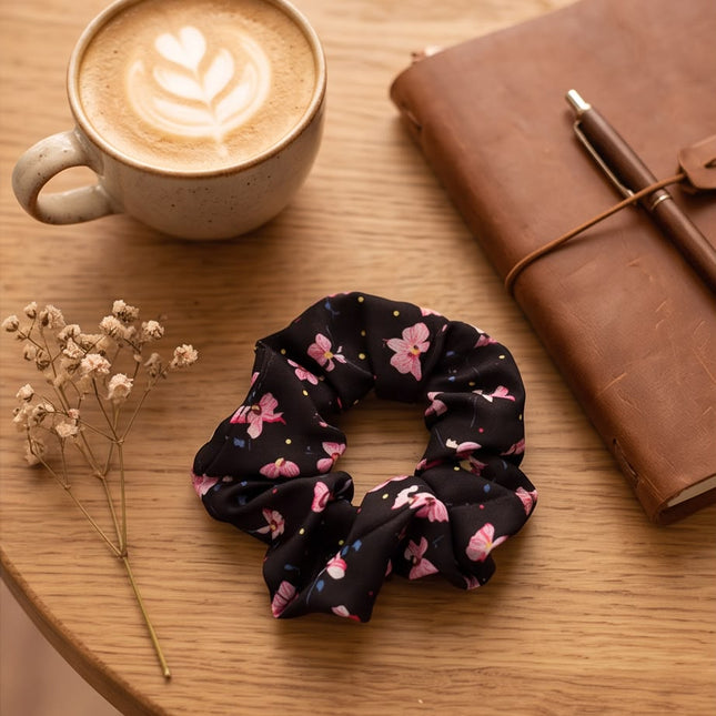 Floral scrunshie