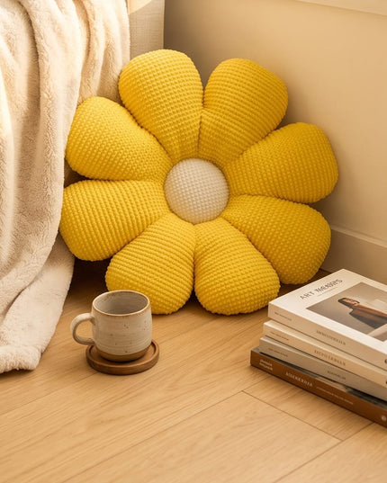 Daisy Pillow-Plush