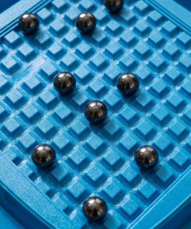 MAGNETIC CHESS-TOYS