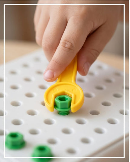Creative screw puzzle