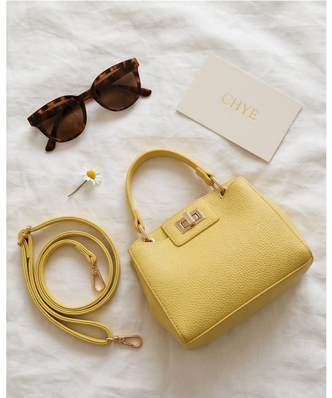 Chic and casual Bag