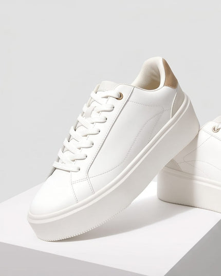 Sneakers - Casual shoe for women