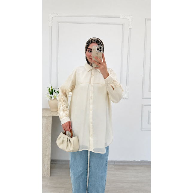 Long Shirt - ruffled sleeves